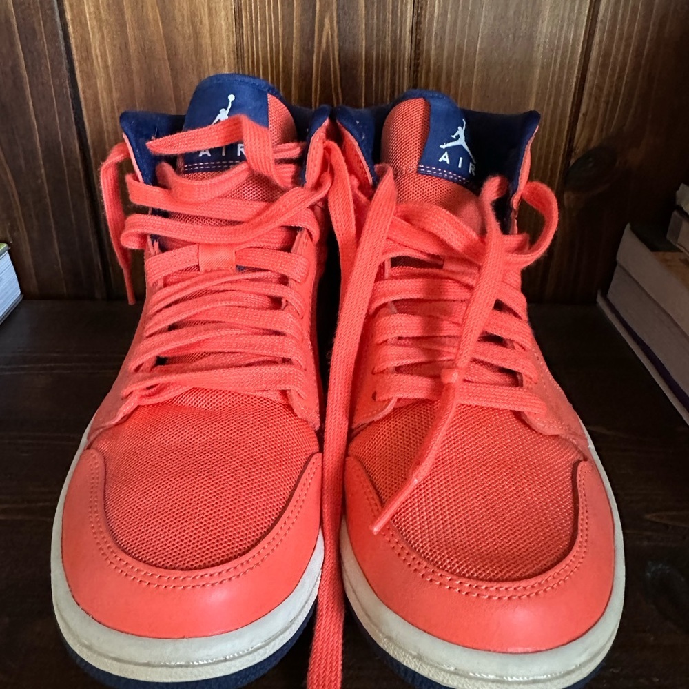 Jordan Women's Orange and Navy Athletic Shoes - Picture 3 of 4
